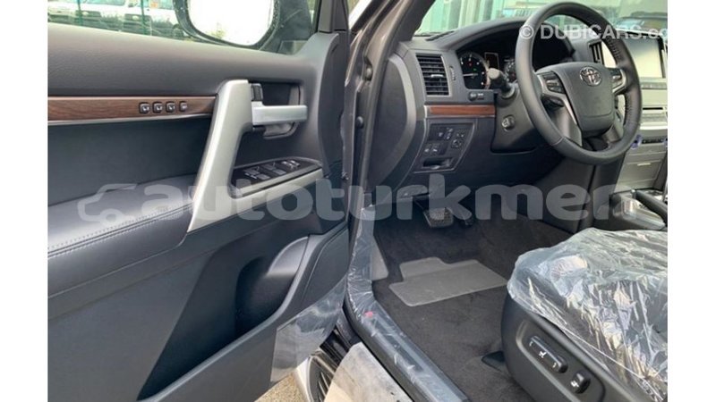 Big with watermark toyota land cruiser ahal import dubai 2811