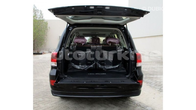 Big with watermark toyota land cruiser ahal import dubai 2821