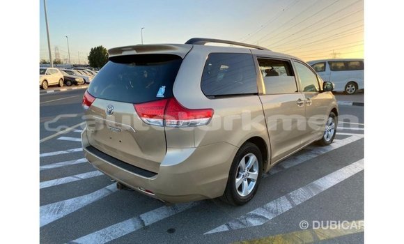 Buy Import Toyota Sienna Other Car in Import - Dubai in Ahal Buy Import Toyota Sienna Other Car in Import - Dubai in Ahal