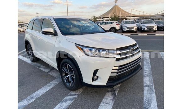 Buy Import Toyota Highlander White Car in Import - Dubai in Ahal Buy Import Toyota Highlander White Car in Import - Dubai in Ahal