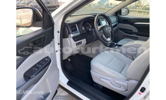 Buy Import Toyota Highlander White Car in Import - Dubai in Ahal Buy Import Toyota Highlander White Car in Import - Dubai in Ahal
