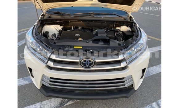 Buy Import Toyota Highlander White Car in Import - Dubai in Ahal Buy Import Toyota Highlander White Car in Import - Dubai in Ahal