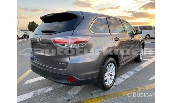 Buy Import Toyota Highlander Other Car in Import - Dubai in Ahal Buy Import Toyota Highlander Other Car in Import - Dubai in Ahal