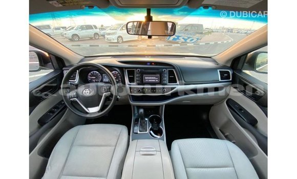 Buy Import Toyota Highlander Other Car in Import - Dubai in Ahal Buy Import Toyota Highlander Other Car in Import - Dubai in Ahal