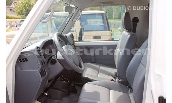 Buy Import Toyota Land Cruiser White Car in Import - Dubai in Ahal Buy Import Toyota Land Cruiser White Car in Import - Dubai in Ahal