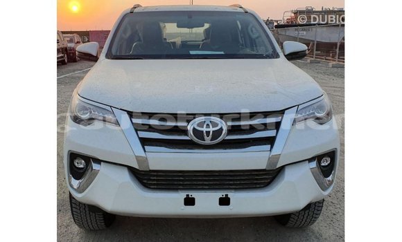 Buy Import Toyota Fortuner White Car in Import - Dubai in Ahal Buy Import Toyota Fortuner White Car in Import - Dubai in Ahal