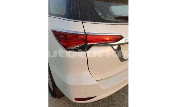 Buy Import Toyota Fortuner White Car in Import - Dubai in Ahal Buy Import Toyota Fortuner White Car in Import - Dubai in Ahal