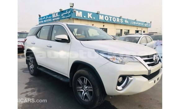 Buy Import Toyota Fortuner White Car in Import - Dubai in Ahal Buy Import Toyota Fortuner White Car in Import - Dubai in Ahal