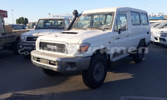 Buy Import Toyota Land Cruiser White Car in Import - Dubai in Ahal Buy Import Toyota Land Cruiser White Car in Import - Dubai in Ahal