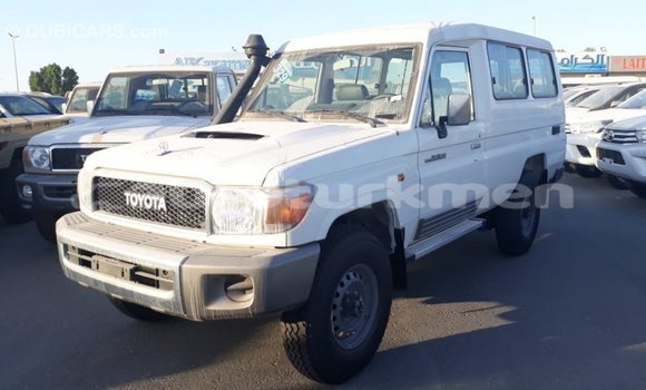 Buy Import Toyota Land Cruiser White Car in Import - Dubai in Ahal Buy Import Toyota Land Cruiser White Car in Import - Dubai in Ahal