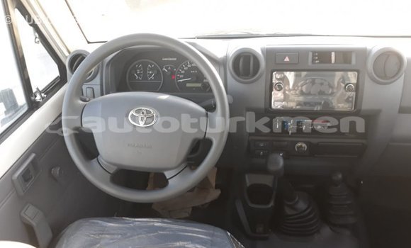 Buy Import Toyota Land Cruiser White Car in Import - Dubai in Ahal Buy Import Toyota Land Cruiser White Car in Import - Dubai in Ahal