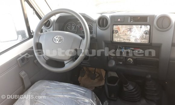 Buy Import Toyota Land Cruiser White Car in Import - Dubai in Ahal Buy Import Toyota Land Cruiser White Car in Import - Dubai in Ahal