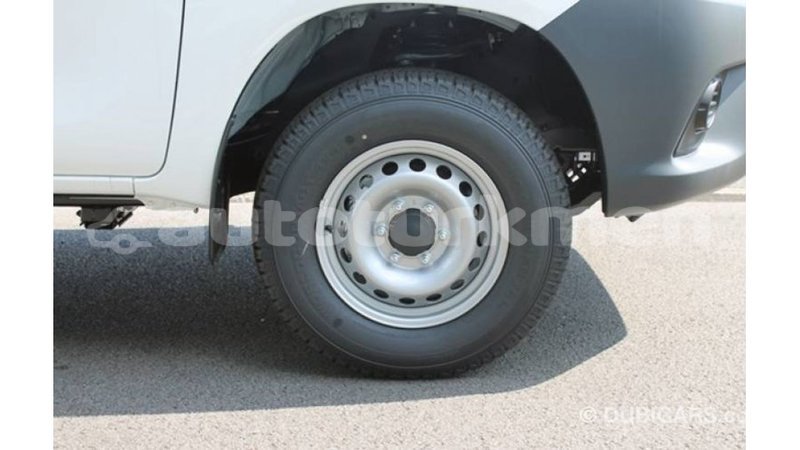 Big with watermark toyota hilux ahal import dubai 2858