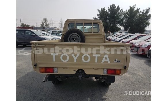 Buy Import Toyota Land Cruiser Beige Car in Import - Dubai in Ahal Buy Import Toyota Land Cruiser Beige Car in Import - Dubai in Ahal