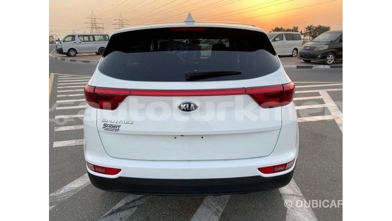 Big with watermark kia sportage ahal import dubai 2865