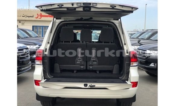 Buy Import Toyota Land Cruiser White Car in Import - Dubai in Ahal Buy Import Toyota Land Cruiser White Car in Import - Dubai in Ahal