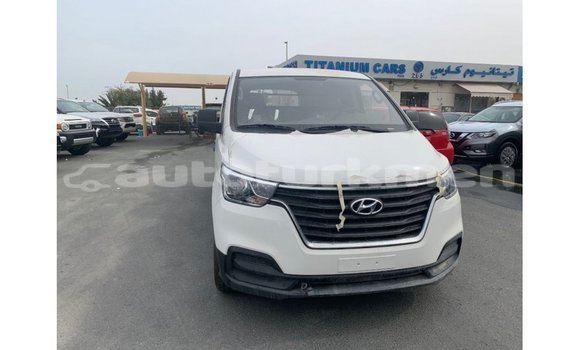 Buy Import Hyundai Cargo White Car in Import - Dubai in Ahal Buy Import Hyundai Cargo White Car in Import - Dubai in Ahal