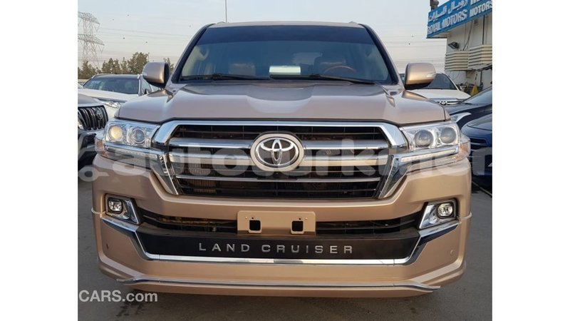 Big with watermark toyota land cruiser ahal import dubai 2886
