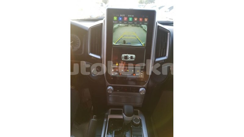 Big with watermark toyota land cruiser ahal import dubai 2886