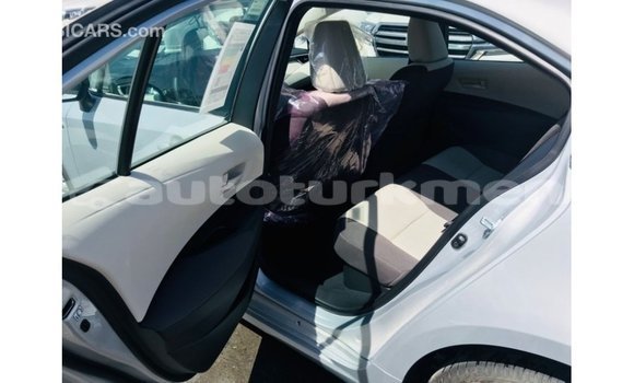 Buy Import Toyota Corolla White Car in Import - Dubai in Ahal Buy Import Toyota Corolla White Car in Import - Dubai in Ahal