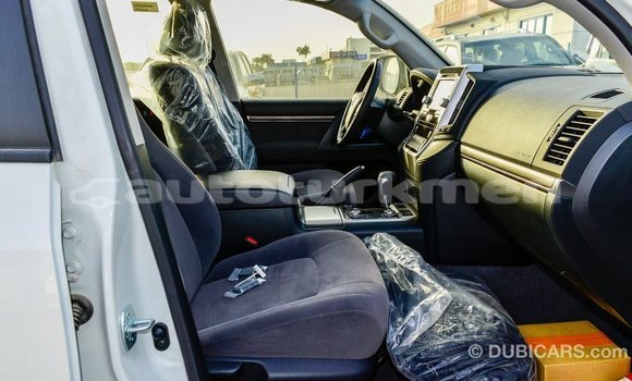 Buy Import Toyota Land Cruiser White Car in Import - Dubai in Ahal Buy Import Toyota Land Cruiser White Car in Import - Dubai in Ahal