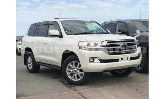 Buy Import Toyota Land Cruiser White Car in Import - Dubai in Ahal Buy Import Toyota Land Cruiser White Car in Import - Dubai in Ahal