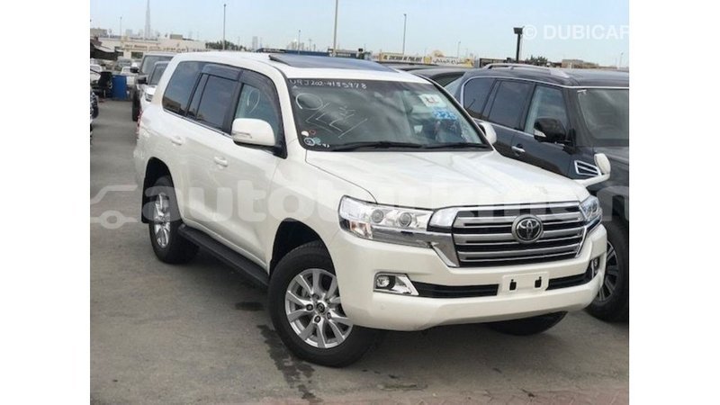 Big with watermark toyota land cruiser ahal import dubai 2901