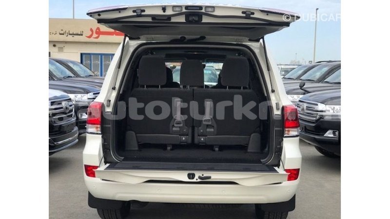 Big with watermark toyota land cruiser ahal import dubai 2901