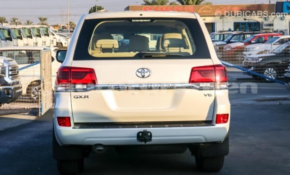 Buy Import Toyota Land Cruiser White Car in Import - Dubai in Ahal Buy Import Toyota Land Cruiser White Car in Import - Dubai in Ahal
