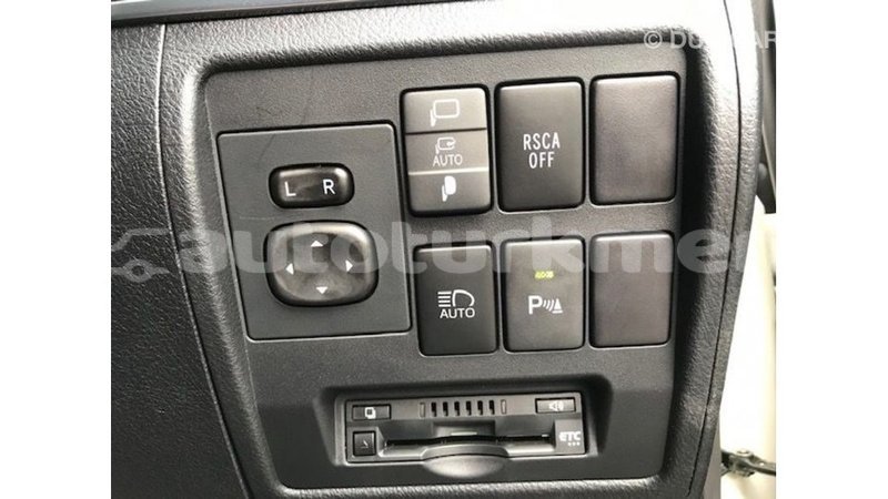 Big with watermark toyota land cruiser ahal import dubai 2901