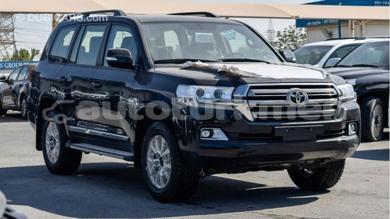 Big with watermark toyota land cruiser ahal import dubai 2904