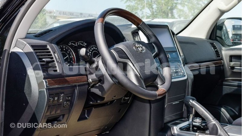 Big with watermark toyota land cruiser ahal import dubai 2904