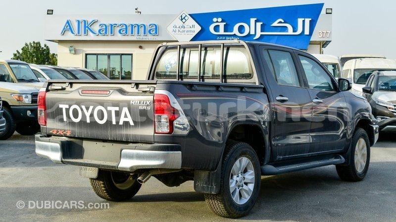 Big with watermark toyota hilux ahal import dubai 2907