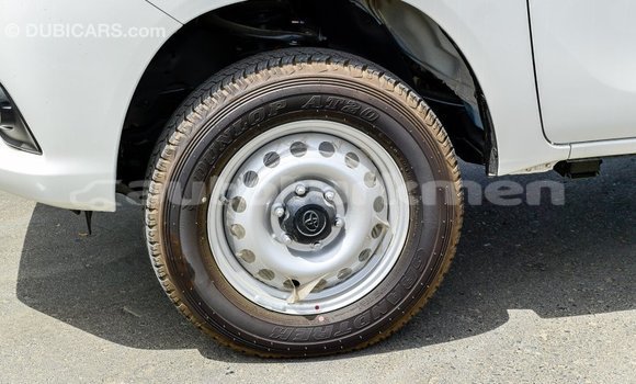 Buy Import Toyota Hilux White Car in Import - Dubai in Ahal Buy Import Toyota Hilux White Car in Import - Dubai in Ahal