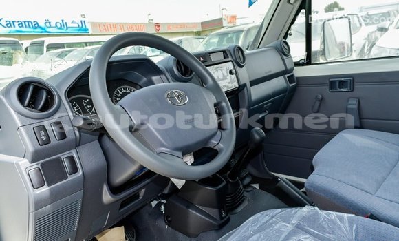 Buy Import Toyota Land Cruiser White Car in Import - Dubai in Ahal Buy Import Toyota Land Cruiser White Car in Import - Dubai in Ahal
