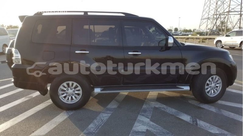 Big with watermark mitsubishi pajero ahal import dubai 2918