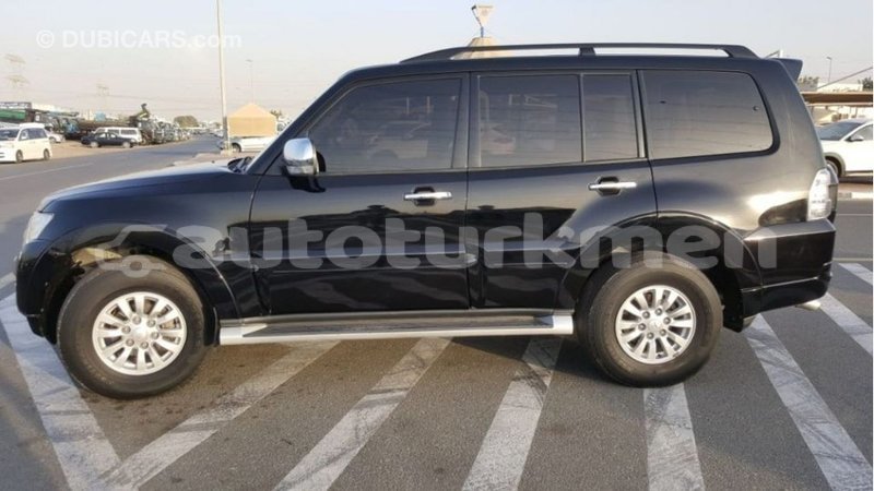 Big with watermark mitsubishi pajero ahal import dubai 2918