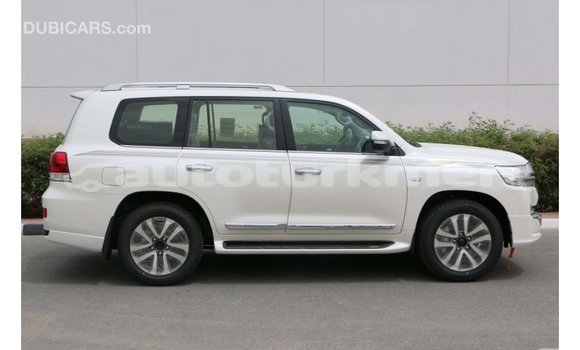 Buy Import Toyota Land Cruiser White Car in Import - Dubai in Ahal Buy Import Toyota Land Cruiser White Car in Import - Dubai in Ahal