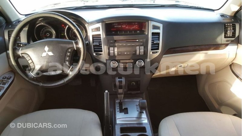 Big with watermark mitsubishi pajero ahal import dubai 2918