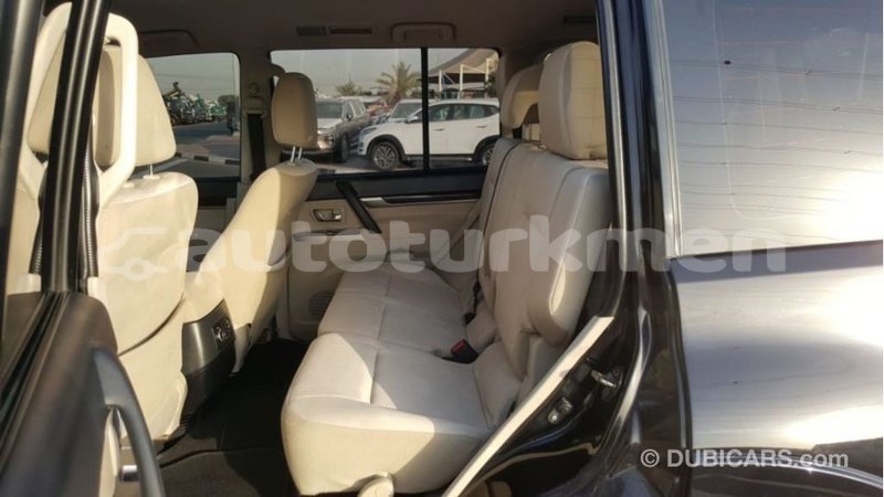 Big with watermark mitsubishi pajero ahal import dubai 2918