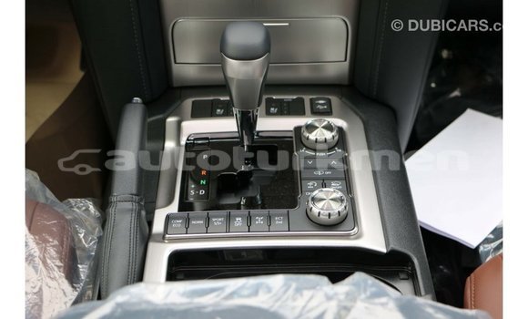 Buy Import Toyota Land Cruiser White Car in Import - Dubai in Ahal Buy Import Toyota Land Cruiser White Car in Import - Dubai in Ahal