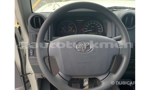 Buy Import Toyota Land Cruiser White Car in Import - Dubai in Ahal Buy Import Toyota Land Cruiser White Car in Import - Dubai in Ahal