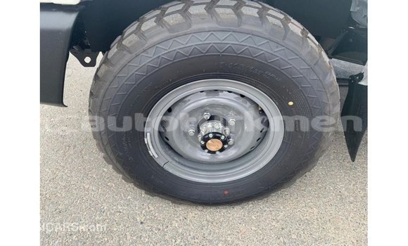 Buy Import Toyota Land Cruiser White Car in Import - Dubai in Ahal Buy Import Toyota Land Cruiser White Car in Import - Dubai in Ahal