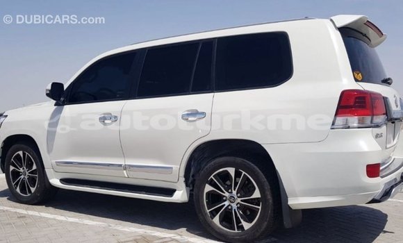 Buy Import Toyota Land Cruiser White Car in Import - Dubai in Ahal Buy Import Toyota Land Cruiser White Car in Import - Dubai in Ahal