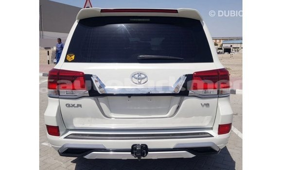 Buy Import Toyota Land Cruiser White Car in Import - Dubai in Ahal Buy Import Toyota Land Cruiser White Car in Import - Dubai in Ahal