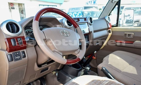 Buy Import Toyota Land Cruiser Beige Car in Import - Dubai in Ahal Buy Import Toyota Land Cruiser Beige Car in Import - Dubai in Ahal