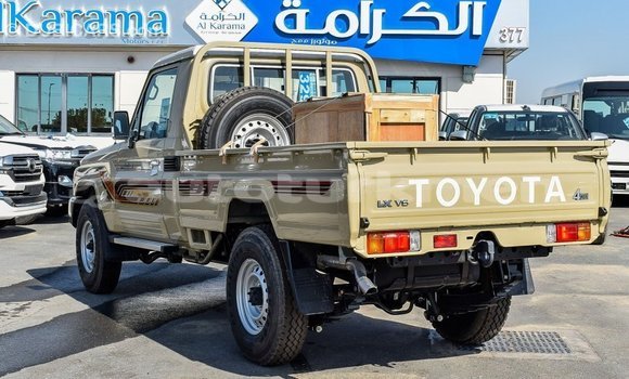 Buy Import Toyota Land Cruiser Beige Car in Import - Dubai in Ahal Buy Import Toyota Land Cruiser Beige Car in Import - Dubai in Ahal