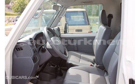 Buy Import Toyota Land Cruiser White Car in Import - Dubai in Ahal Buy Import Toyota Land Cruiser White Car in Import - Dubai in Ahal