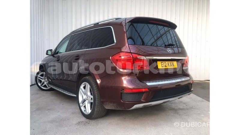 Big with watermark mercedes benz 190 ahal import dubai 3000