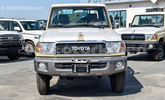 Buy Import Toyota Land Cruiser Beige Car in Import - Dubai in Ahal Buy Import Toyota Land Cruiser Beige Car in Import - Dubai in Ahal
